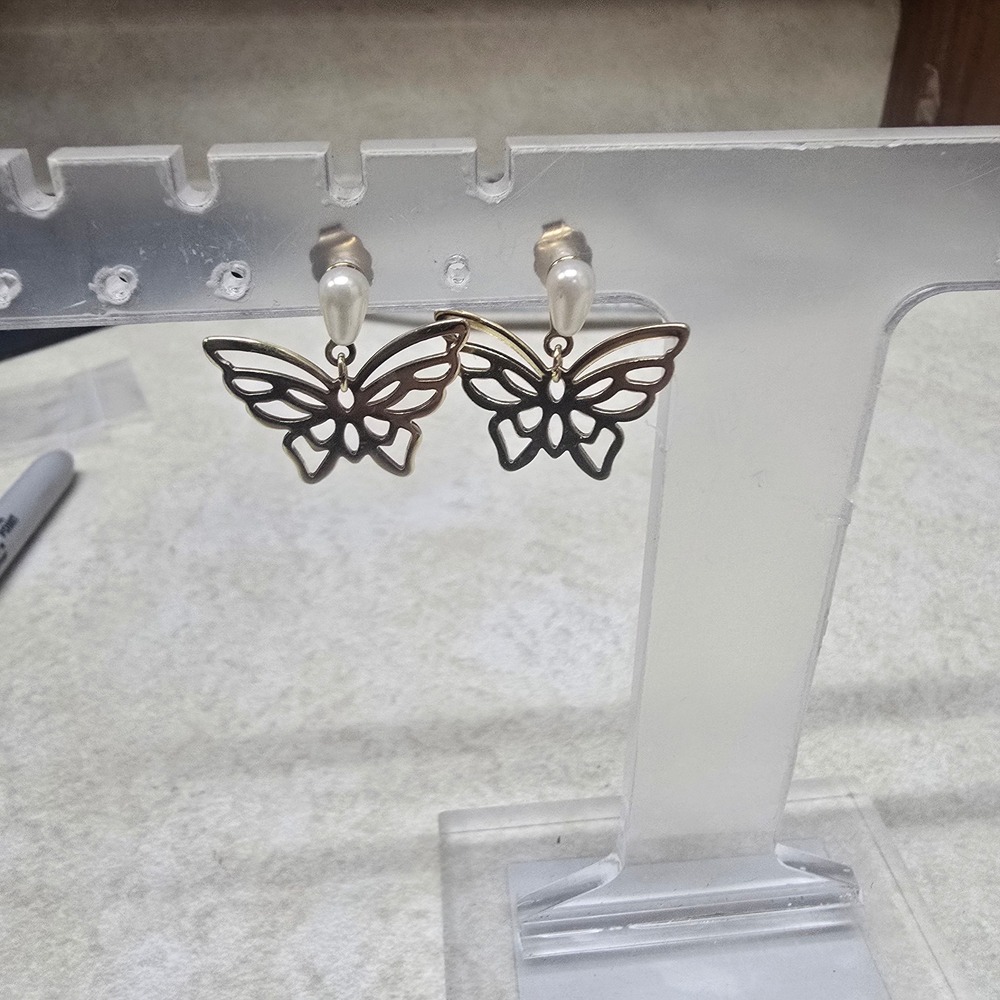 Gold‎ Tone Butterfly Filigree Drop Earrings Y2K Teardrop Faux Pearl Accents